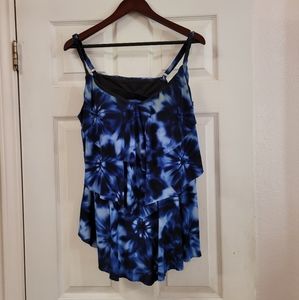 Women's Plus Size Tankini Swimsuit Top. 22W